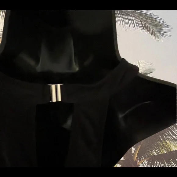 Windsor Black L one piece swimming suit - Picture 4 of 7